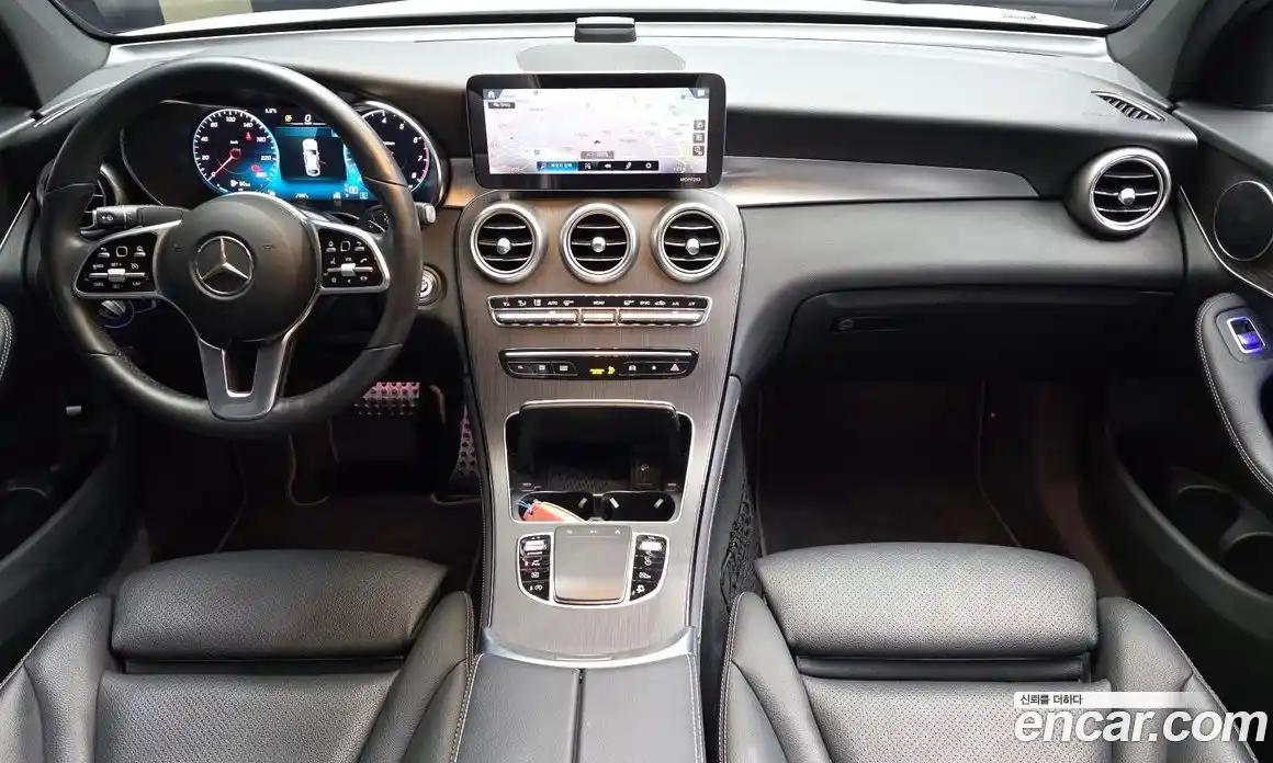 Mercedes-Benz GLC-Class 2020 2.0 Автомат в Москве № 194435, фото 16