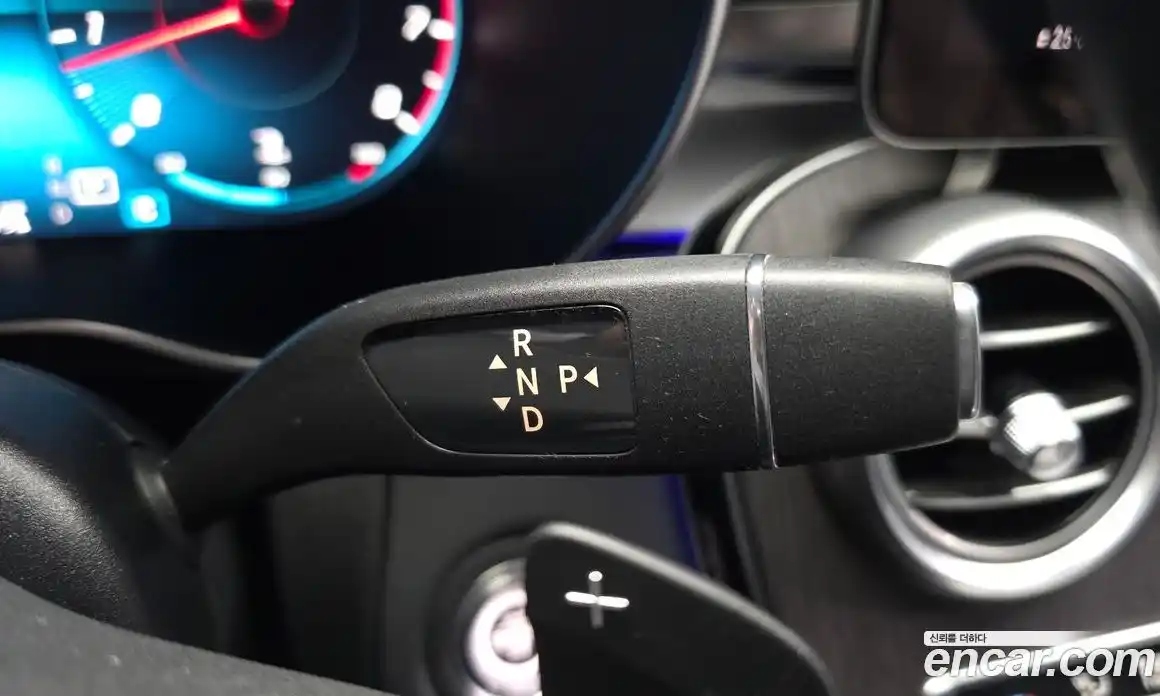 Mercedes-Benz GLC-Class 2020 2.0 Автомат в Москве № 194435, фото 17