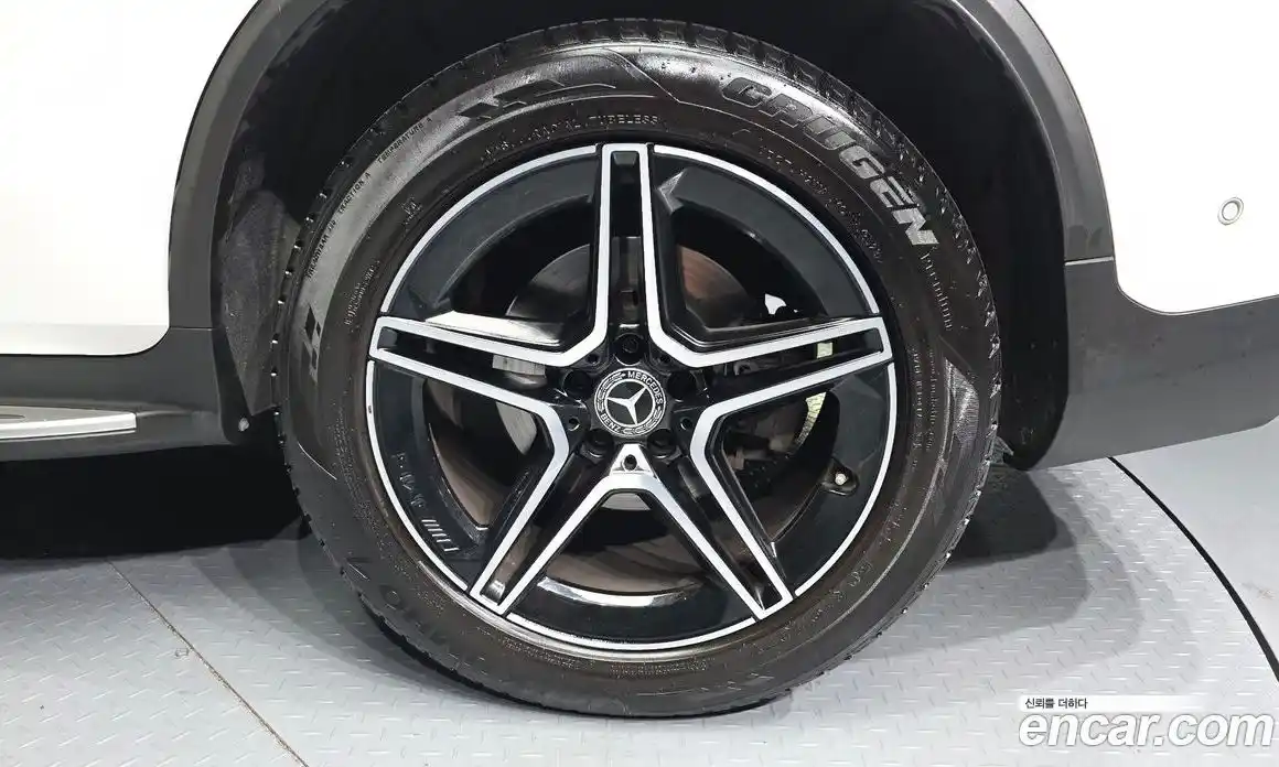 Mercedes-Benz GLC-Class 2020 2.0 Автомат в Москве № 194435, фото 7