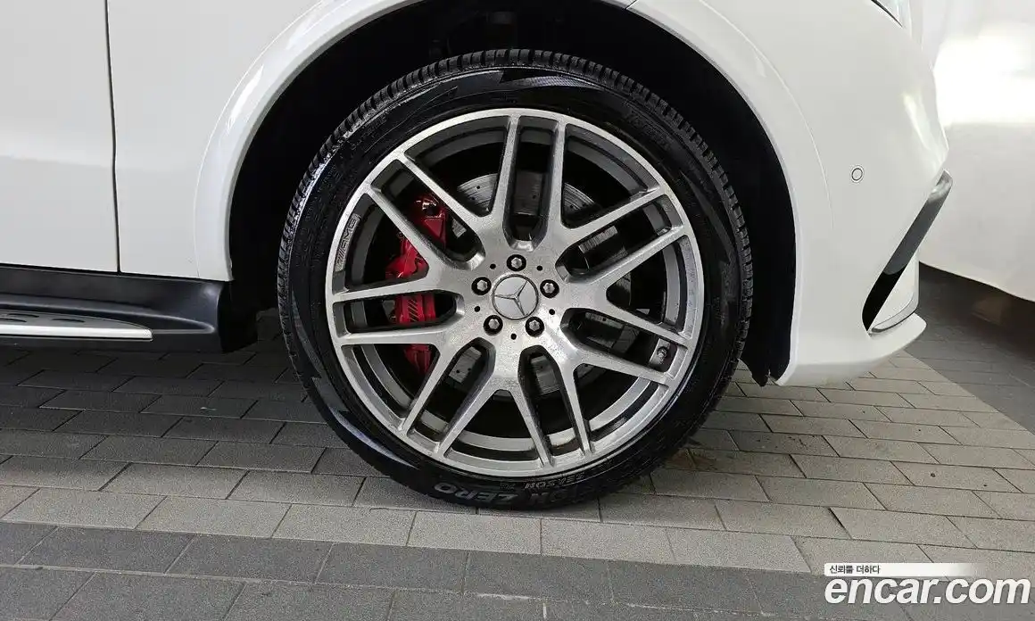 Mercedes-Benz GLE-Class 2016 5.5 Автомат в Москве № 194781, фото 10