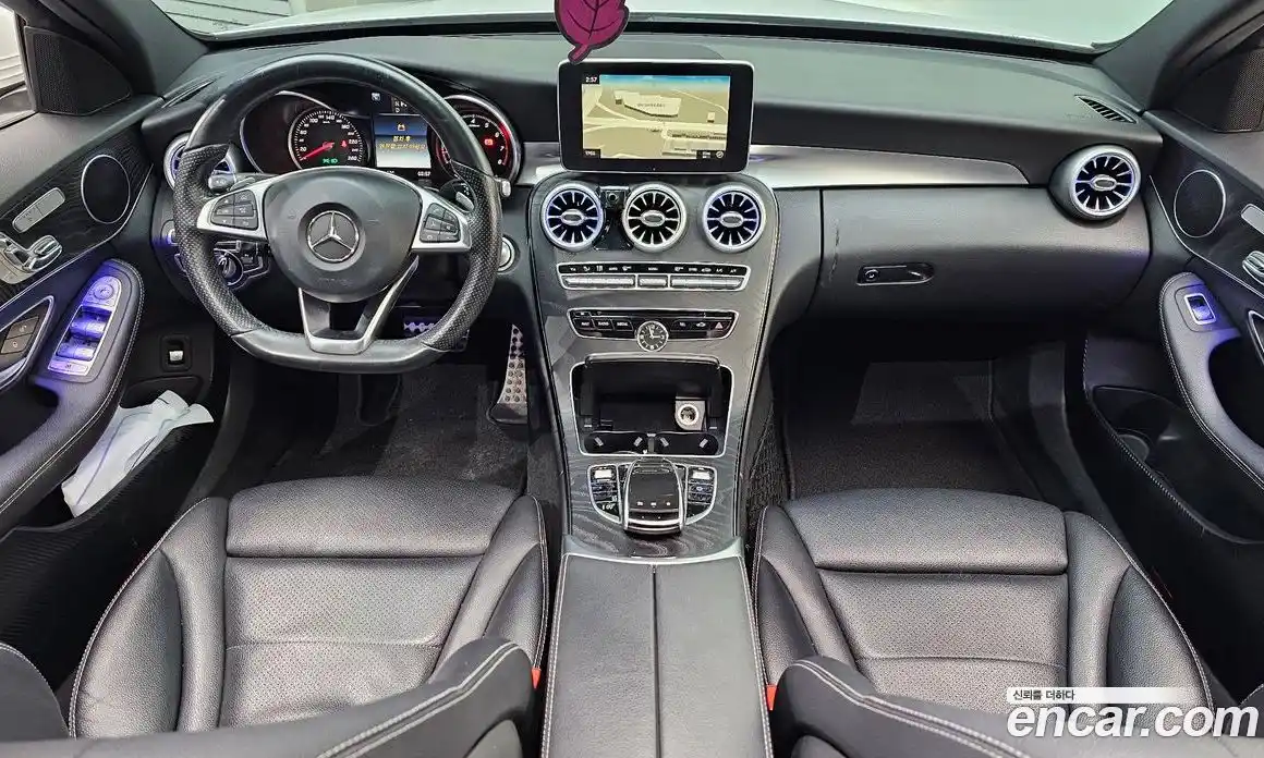 Mercedes-Benz C-Class 2017 2.0 Автомат в Москве № 194795, фото 12