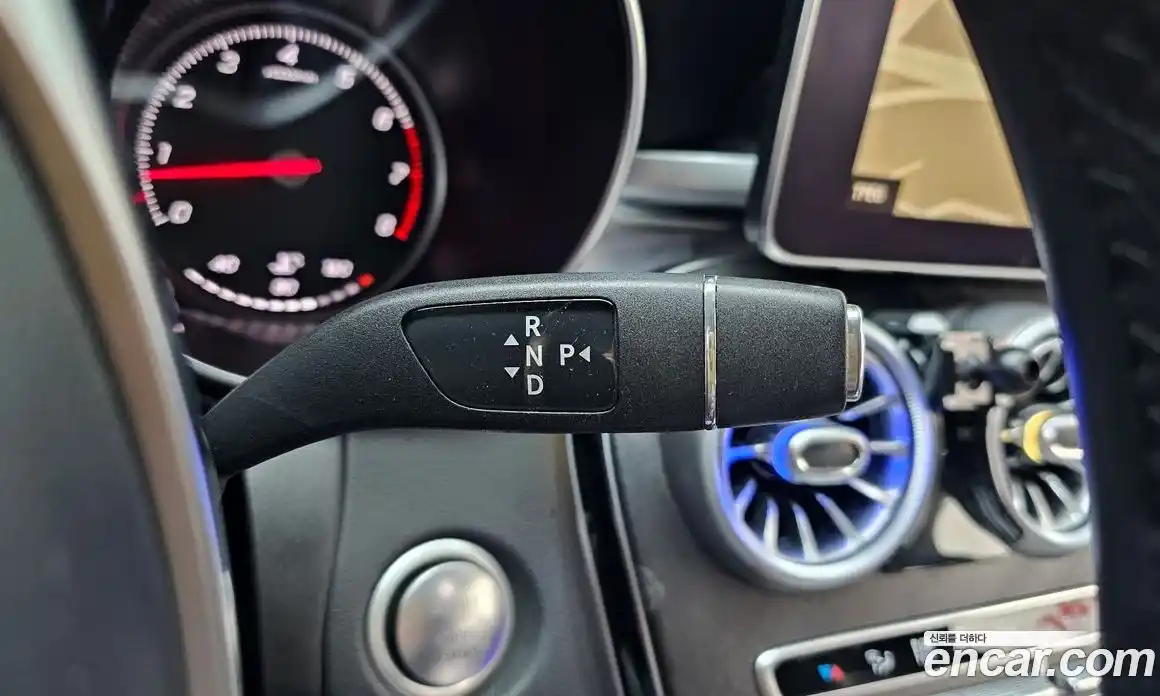 Mercedes-Benz C-Class 2017 2.0 Автомат в Москве № 194795, фото 15