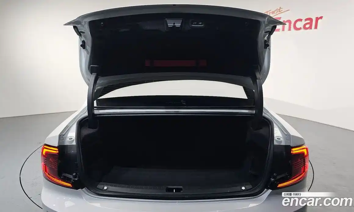 Volvo S90 2023 2.0 Автомат в Москве № 196940, фото 6