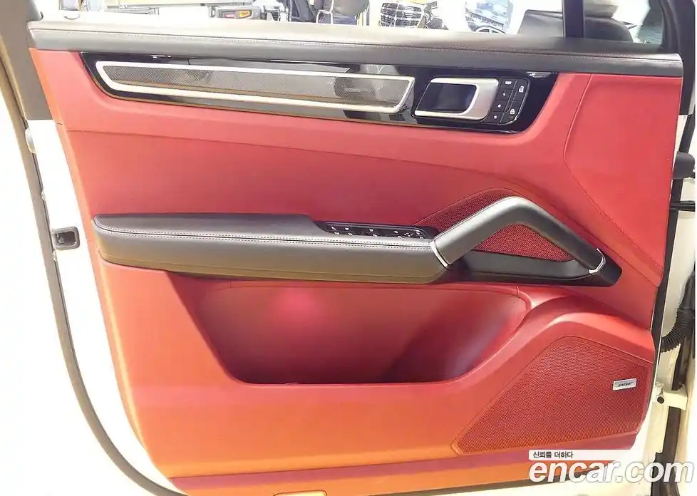 Porsche Cayenne 2023 3.0 Автомат в Москве № 197838, фото 11