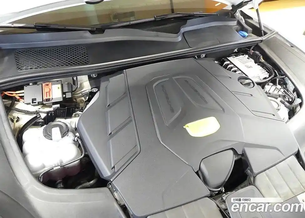 Porsche Cayenne 2023 3.0 Автомат в Москве № 197838, фото 6