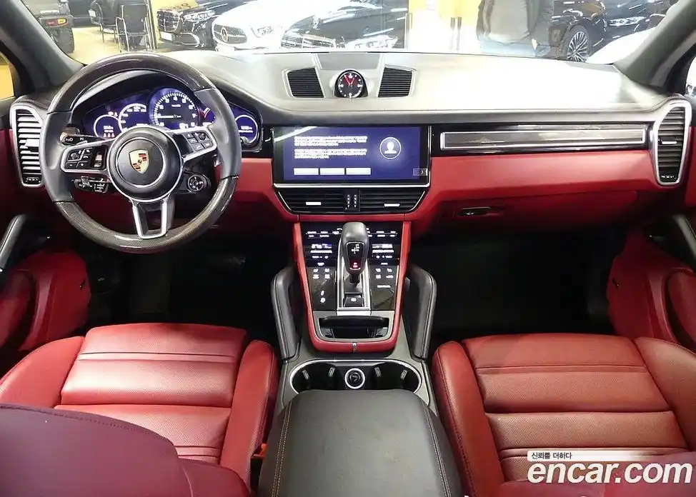 Porsche Cayenne 2023 3.0 Автомат в Москве № 197838, фото 7