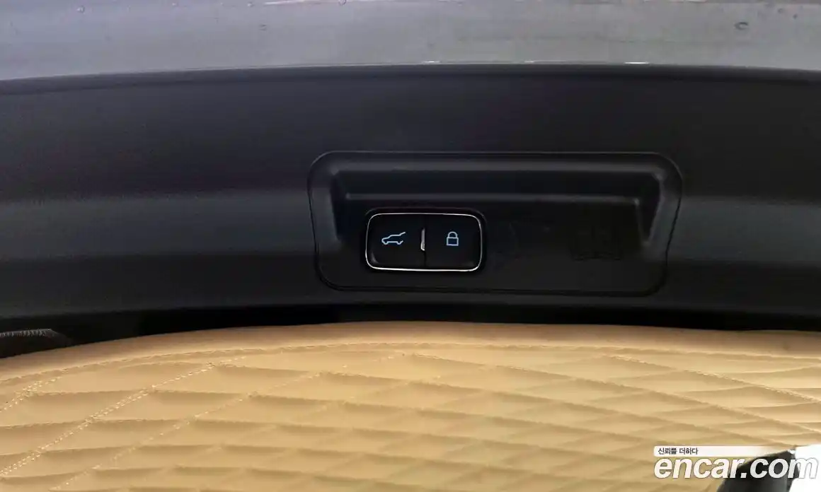 Ford Explorer 2021 2.3 Автомат в Москве № 199751, фото 12