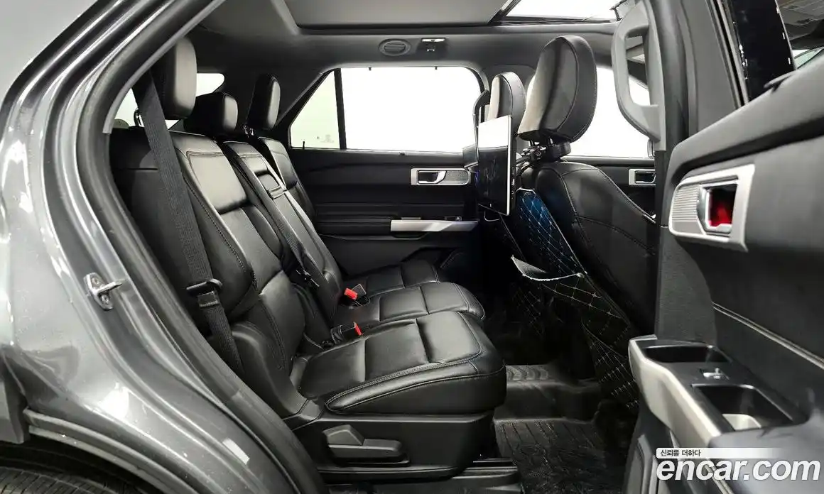 Ford Explorer 2021 2.3 Автомат в Москве № 199751, фото 16