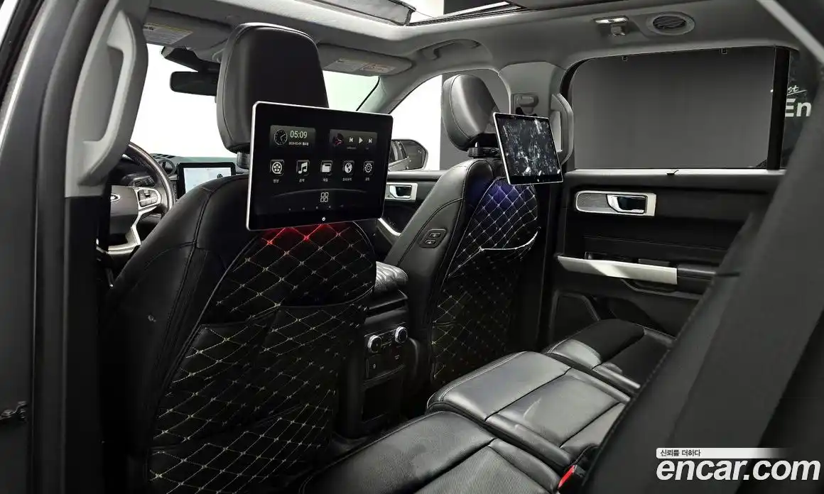 Ford Explorer 2021 2.3 Автомат в Москве № 199751, фото 4