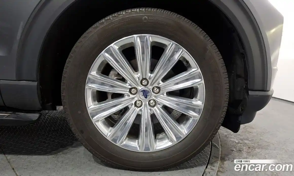 Ford Explorer 2021 2.3 Автомат в Москве № 199751, фото 8