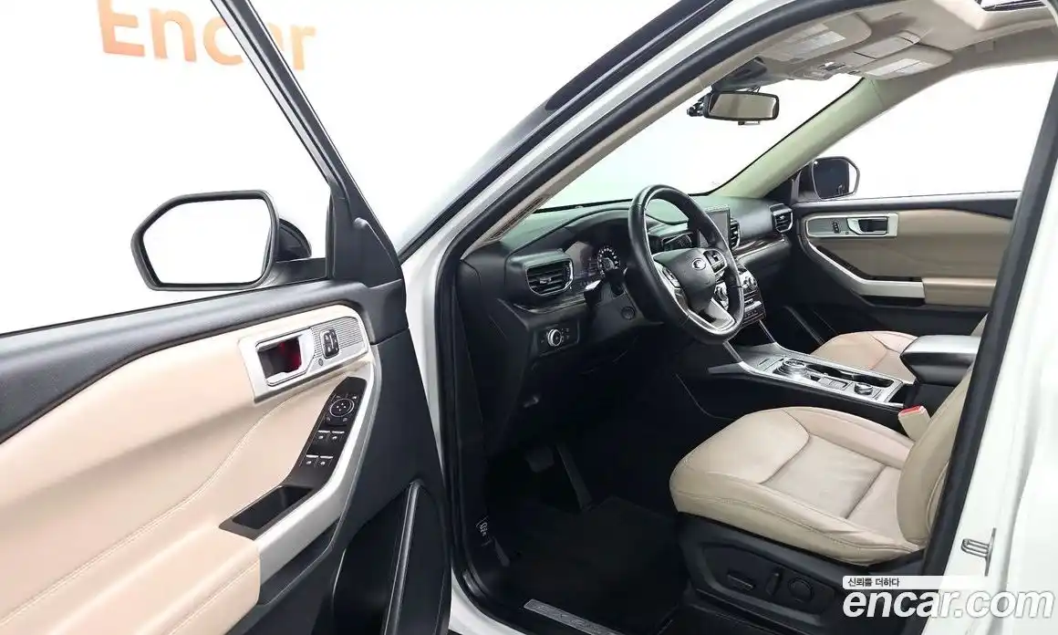 Ford Explorer 2021 2.3 Автомат в Москве № 199858, фото 18