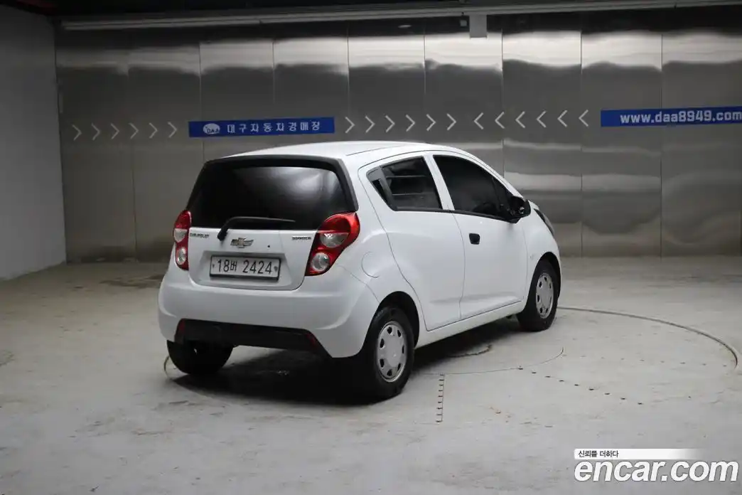 Chevrolet Spark 2014 1.0 Механическая в Москве № 200302, фото 4