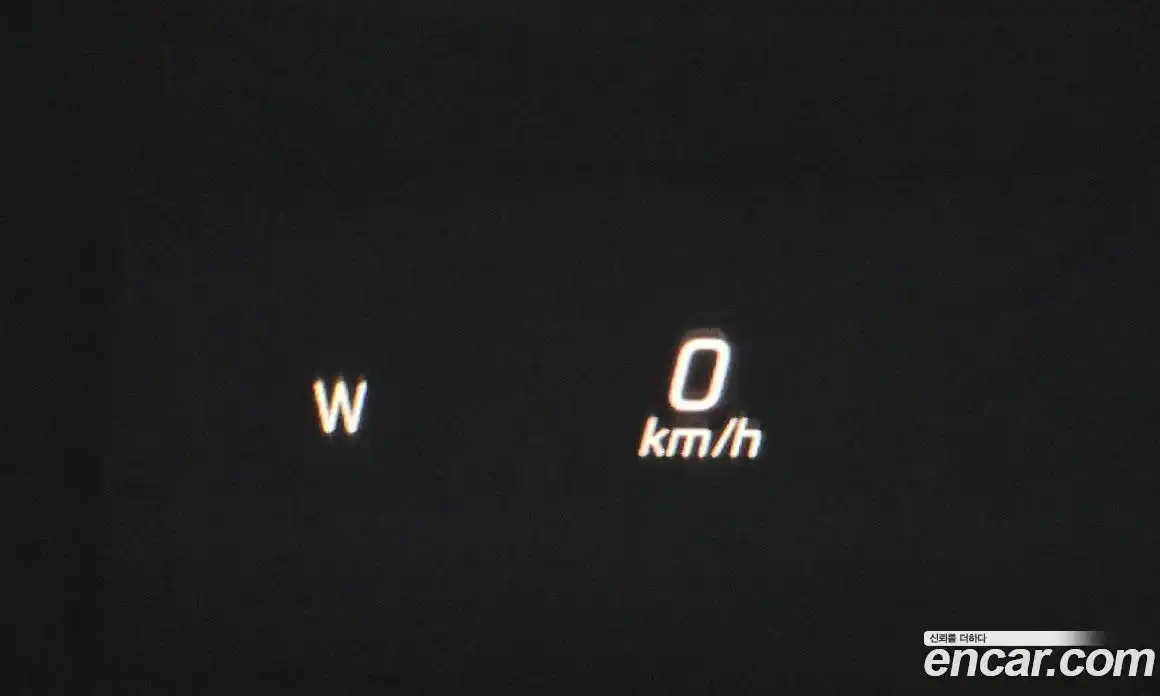 Mercedes-Benz E-Class 2023 2.0 Автомат в Москве № 205162, фото 17