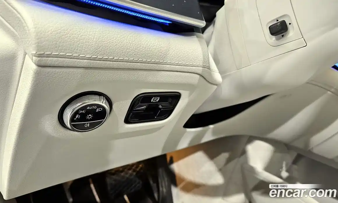 Mercedes-Benz EQE 2023 0.3 Автомат в Москве № 205816, фото 15