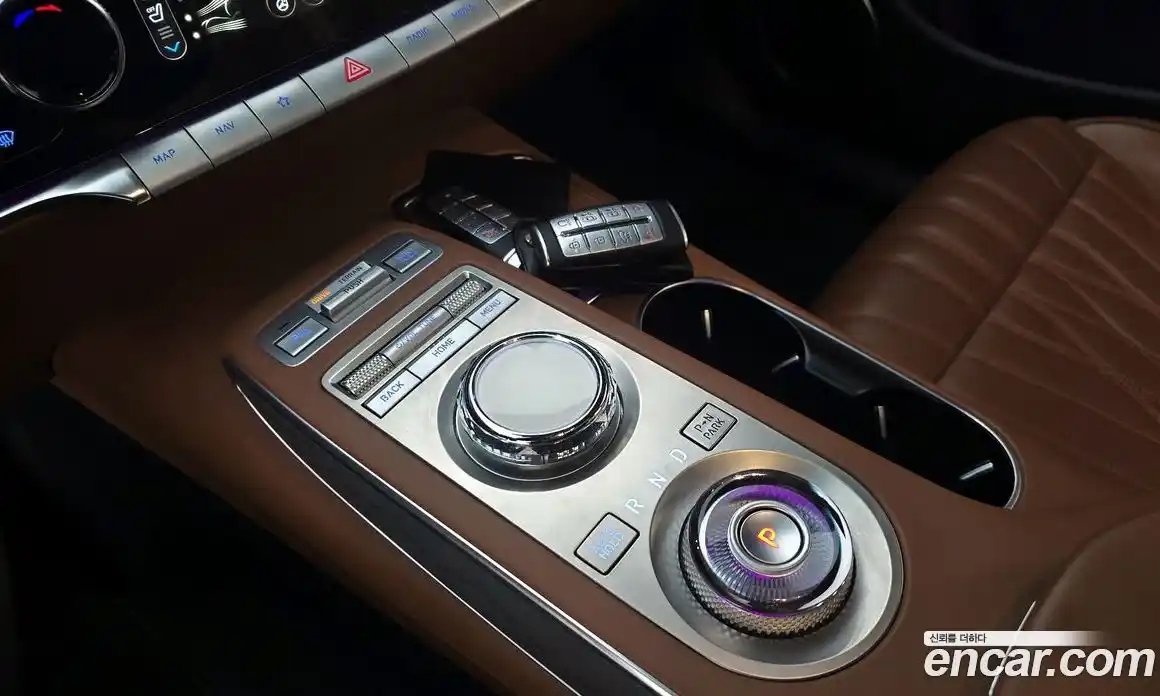 Genesis GV70 2021 2.5 Автомат в Москве № 206363, фото 7