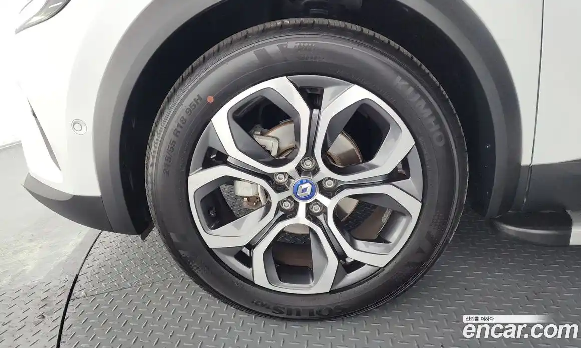 Renault Captur 2020 1.3 Автомат в Москве № 206710, фото 7