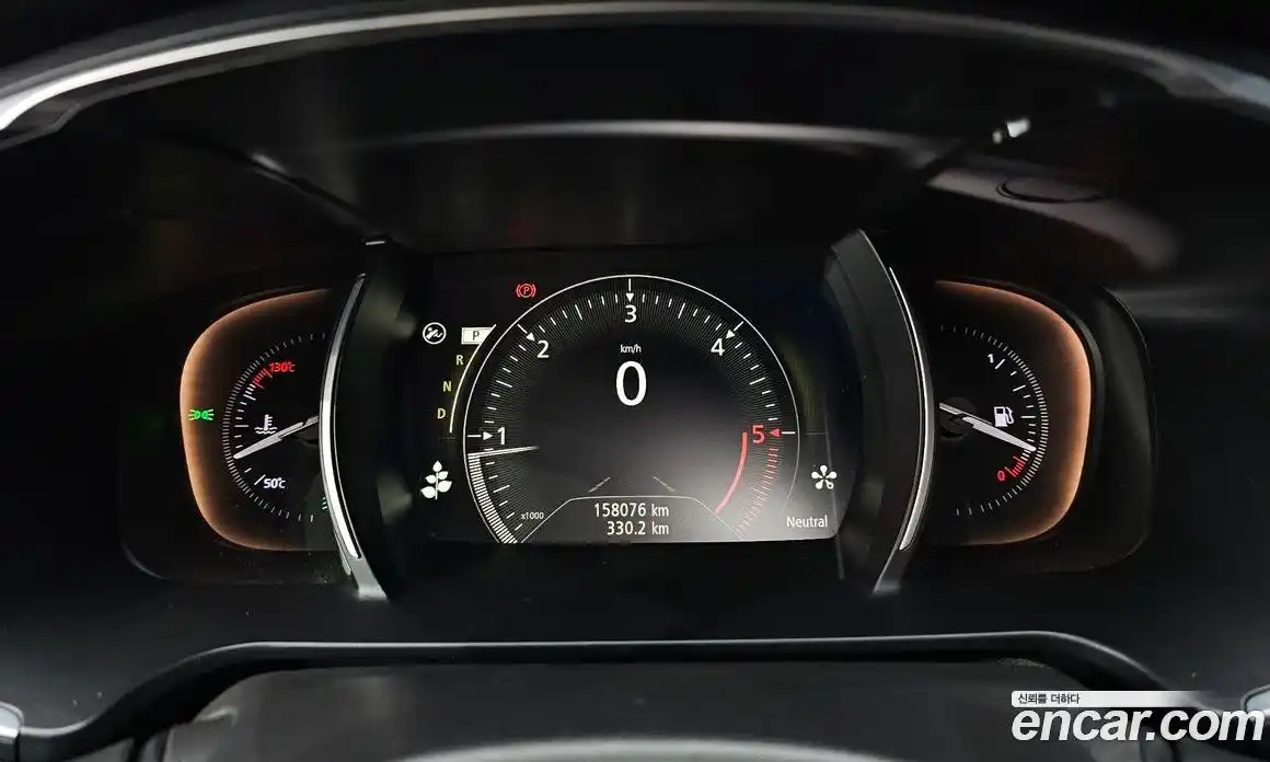 Renault SM6 2016 1.5 Автомат в Москве № 208983, фото 19