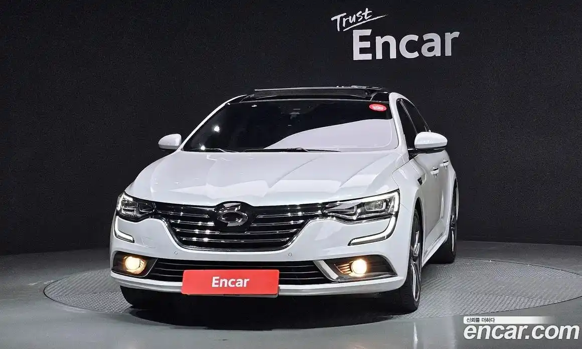 Renault SM6 2016 1.5 Автомат в Москве № 208983, фото 9