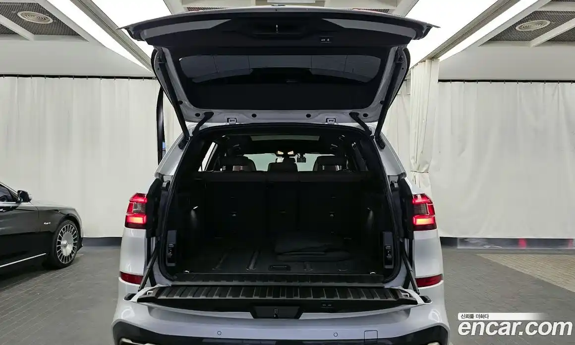 BMW X5 2022 4.4 Автомат в Москве № 211341, фото 16