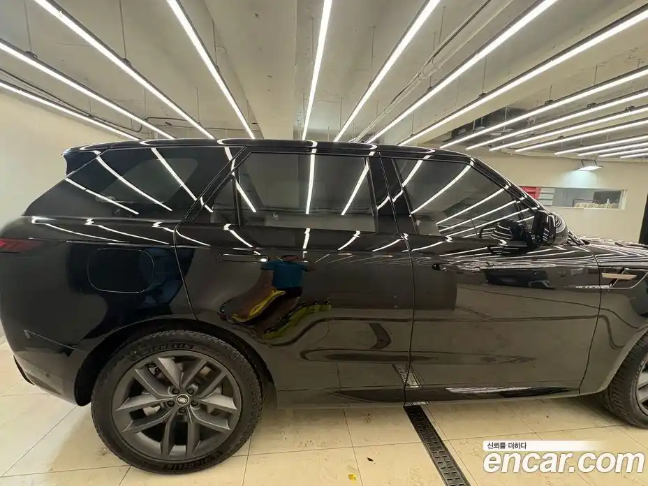 Land Rover Range-Rover Sport 2025 3.0 Автомат в Москве № 213902, фото 11