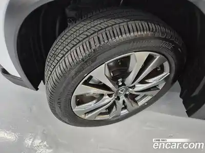 Lexus UX 2025 2.0 Вариатор в Москве № 214747, миниатюра 5