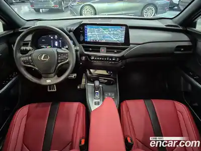 Lexus UX 2025 2.0 Вариатор в Москве № 214747, миниатюра 7
