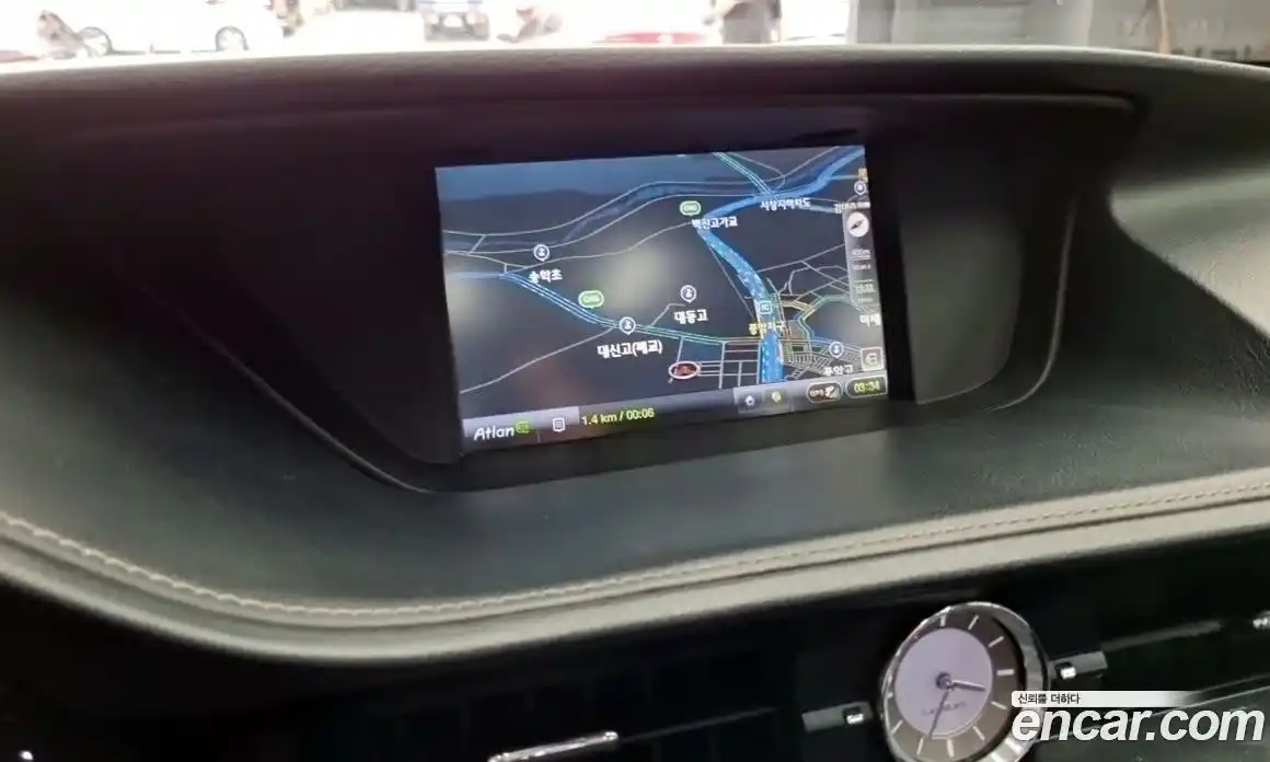 Lexus ES 2015 3.5 Автомат в Москве № 214865, фото 14