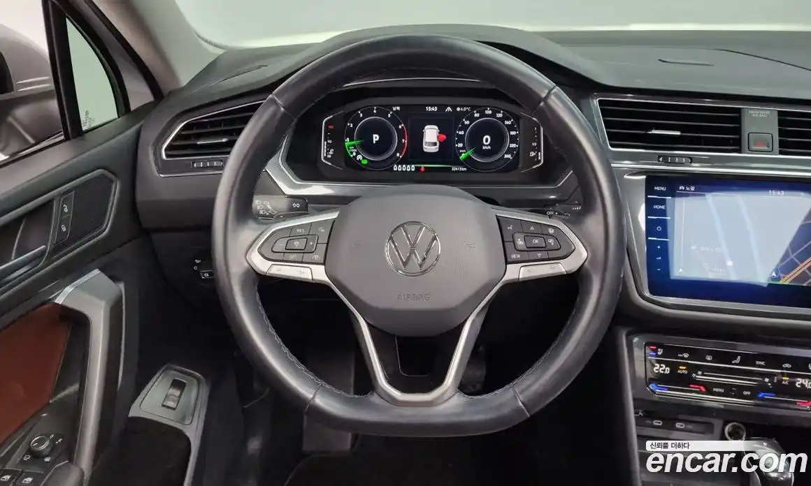 Volkswagen Tiguan 2022 2.0 Автомат в Москве № 214869, фото 11