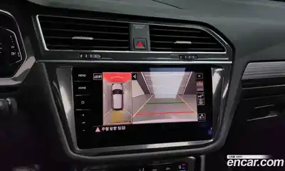 Volkswagen Tiguan 2022 2.0 Автомат в Москве № 214869, миниатюра 5