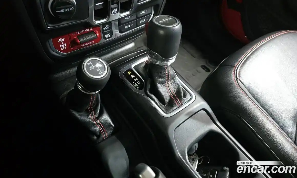 Jeep Gladiator 2023 3.6 Автомат в Москве № 215408, фото 9