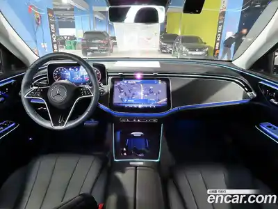 Mercedes-Benz E-Class 2025 2.0 Автомат в Москве № 219194, миниатюра 5