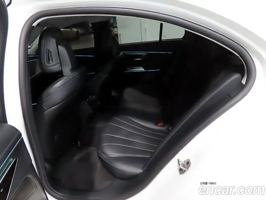 Mercedes-Benz E-Class 2025 2.0 Автомат в Москве № 219194, фото 7