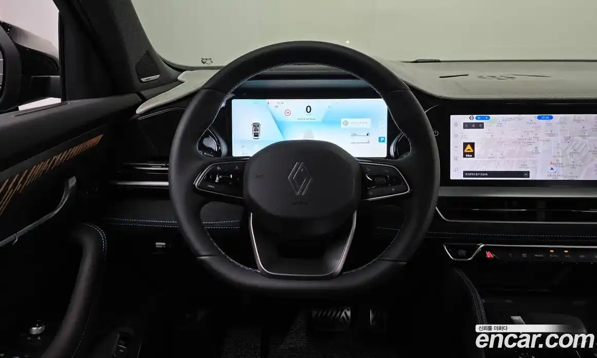 Renault Grand Koleos 2025 1.5 Автомат в Москве № 219997, фото 13