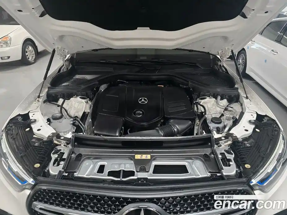 Mercedes-Benz GLC-Class 2024 2.0 Автомат в Москве № 220878, фото 9