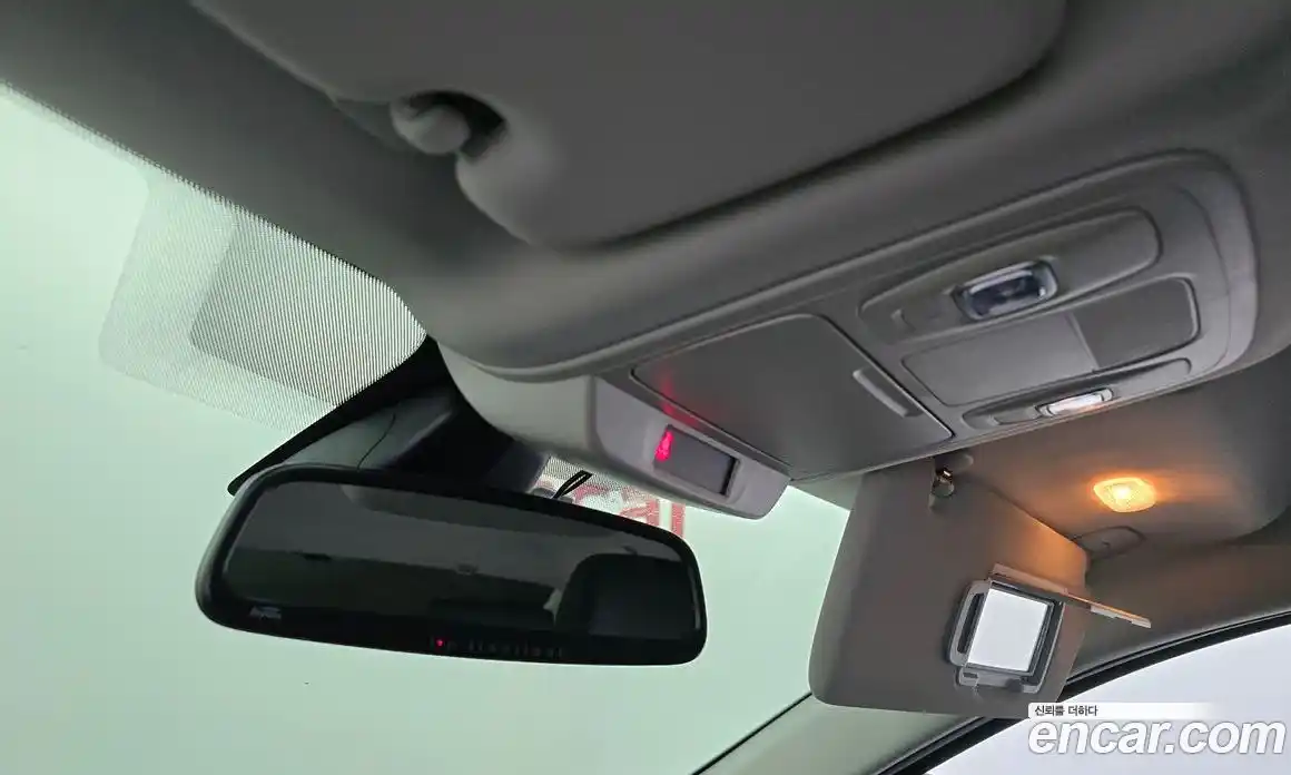 Renault SM6 2020 2.0 Автомат в Москве № 223619, фото 17