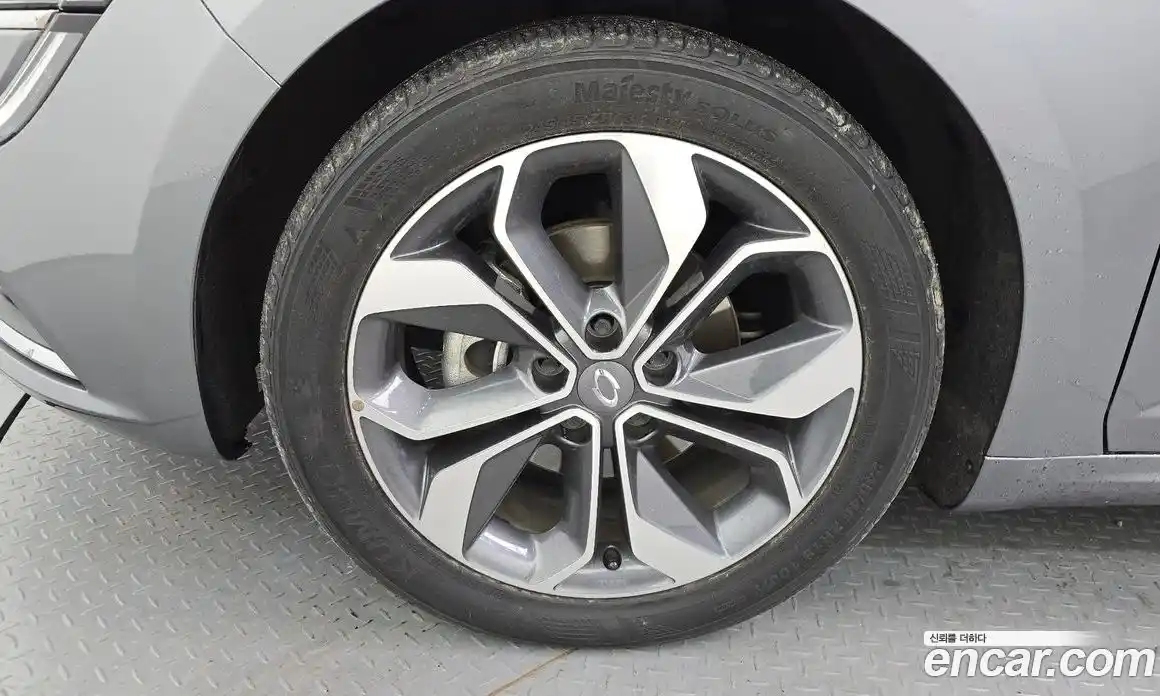 Renault SM6 2020 2.0 Автомат в Москве № 223619, фото 5