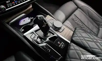 BMW 5-Series 2023 2.0 Автомат в Москве № 228453, миниатюра 9