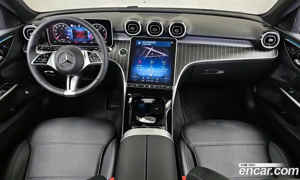 Mercedes-Benz C-Class 2024 2.0 Автомат в Москве № 229450, фото 11