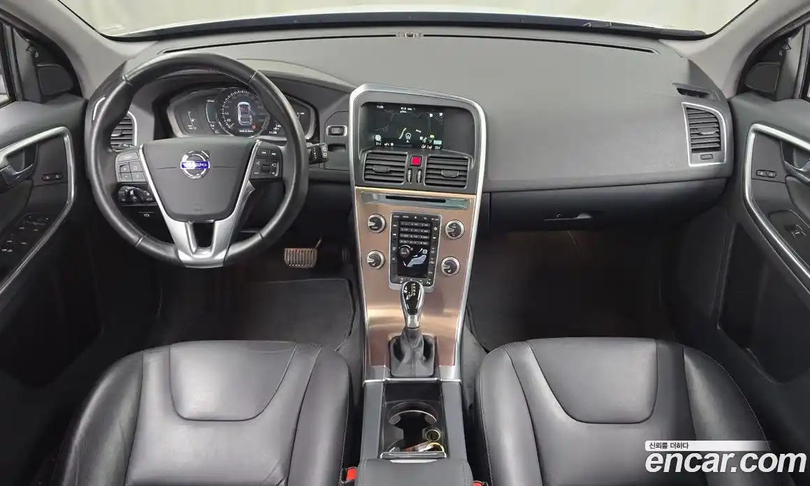 Volvo XC60 2016 2.0 Автомат в Москве № 230594, фото 19