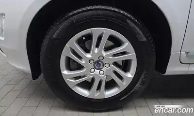 Volvo XC60 2016 2.0 Автомат в Москве № 230594, миниатюра 6