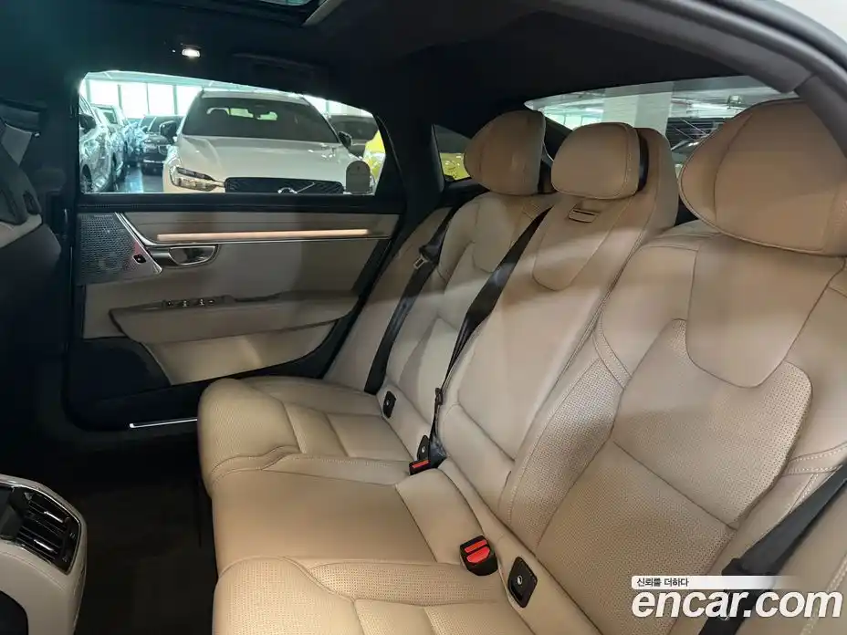 Volvo S90 2026 2.0 Автомат в Москве № 230721, фото 11