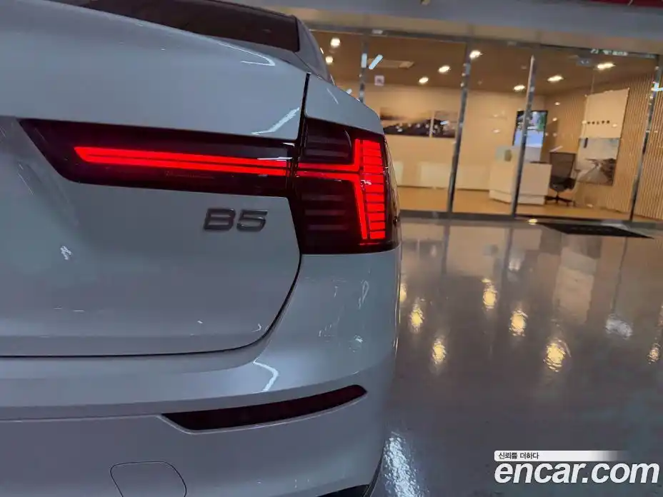 Volvo S90 2026 2.0 Автомат в Москве № 230721, фото 18