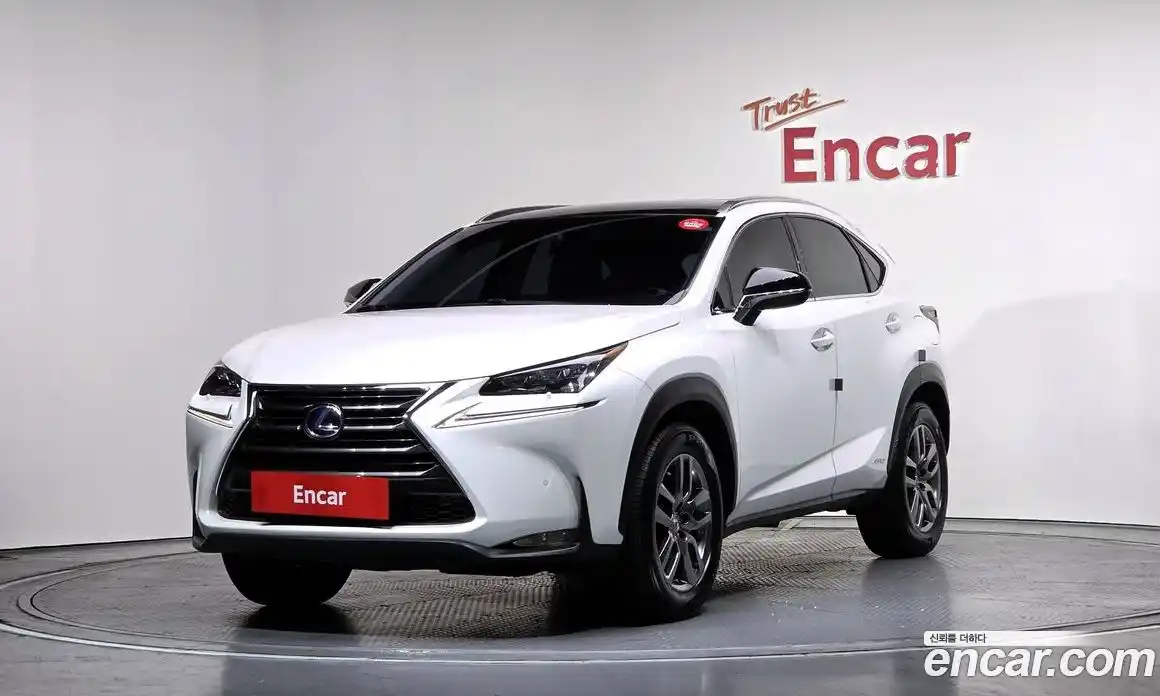 Lexus NX 2016 2.5 Автомат в Москве № 231989, фото 17