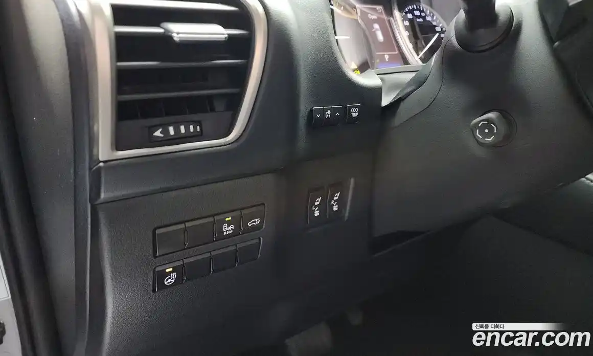 Lexus NX 2018 2.5 Автомат в Москве № 232009, фото 15