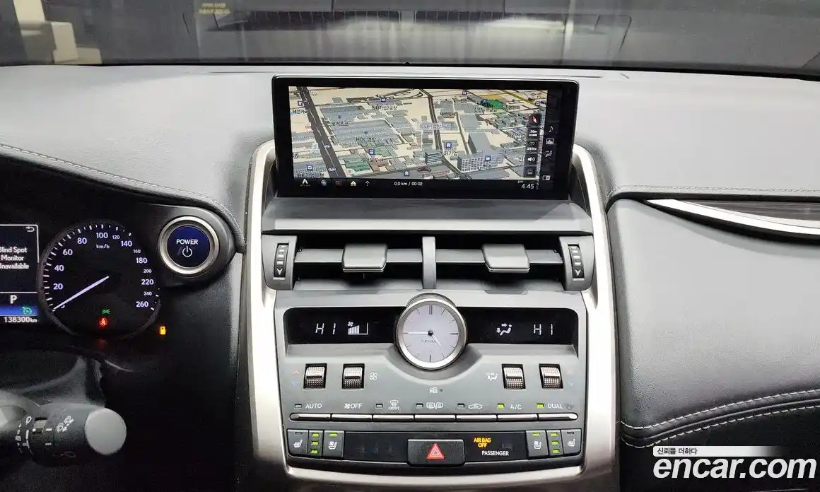 Lexus NX 2018 2.5 Автомат в Москве № 232009, фото 17