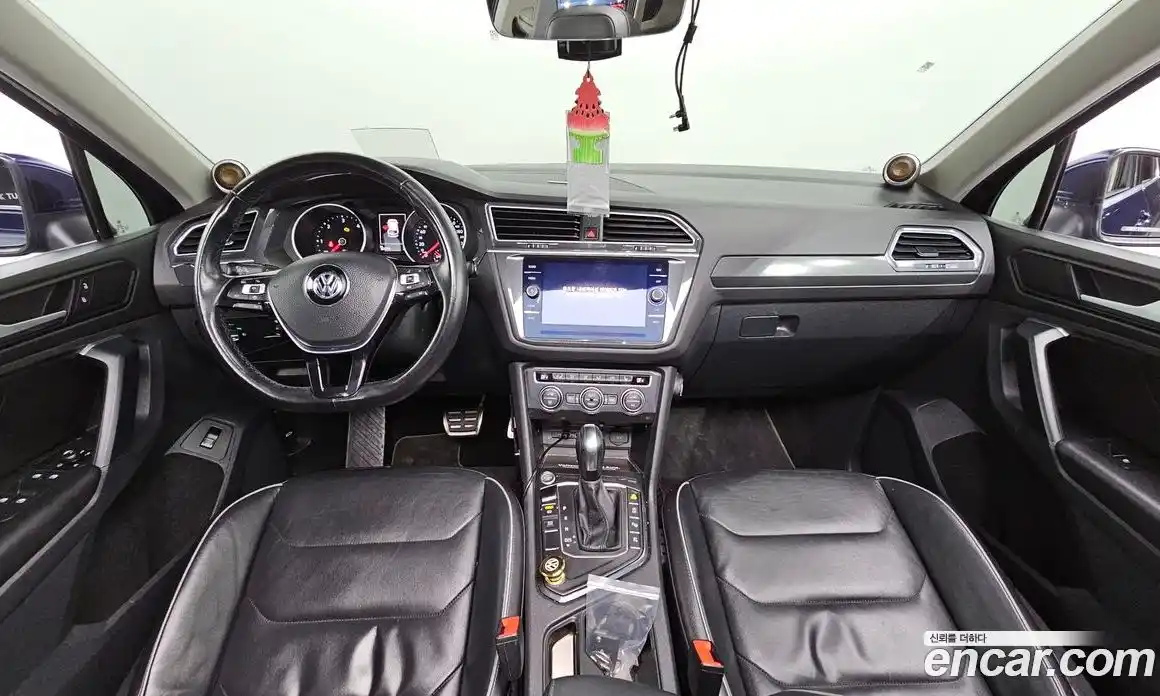 Volkswagen Tiguan 2020 2.0 Автомат в Москве № 232215, фото 18