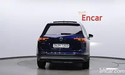 Volkswagen Tiguan 2020 2.0 Автомат в Москве № 232215, миниатюра 6