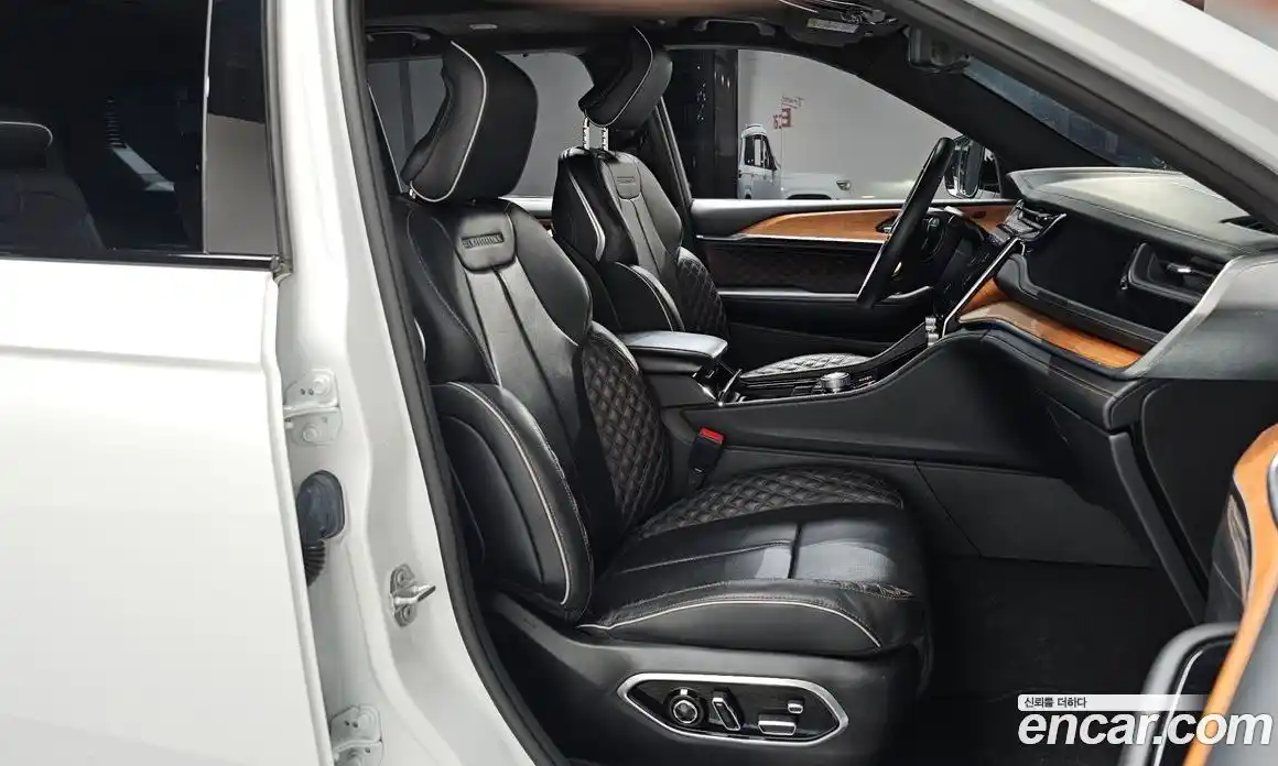 Jeep Cherokee 2022 3.6 Автомат в Москве № 232379, фото 15