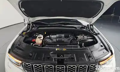 Jeep Cherokee 2022 3.6 Автомат в Москве № 232379, миниатюра 6