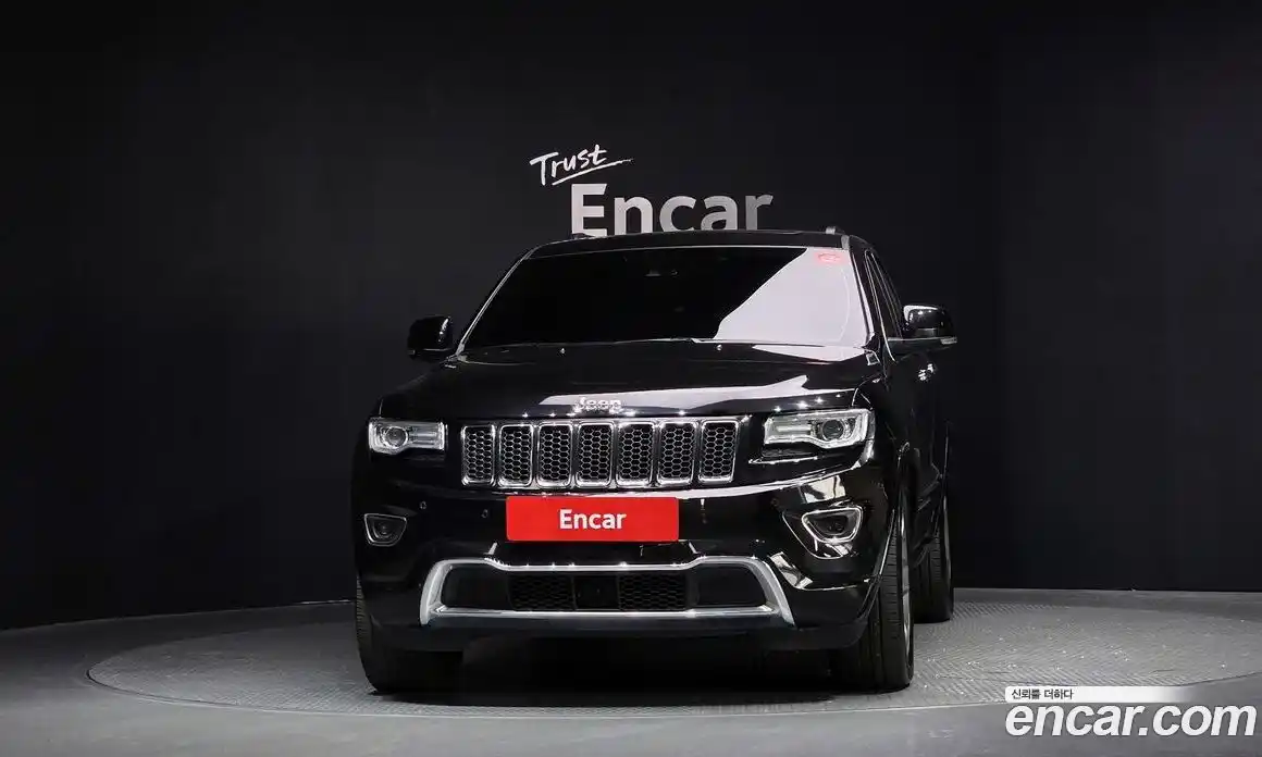 Jeep Cherokee 2016 3.0 Автомат в Москве № 232732, фото 1